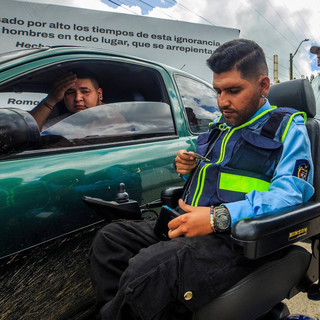 Desde el 25 de junio de 2026, las empresas con 100 o más trabajadores deberán cumplir una cuota mínima de contratación de personas con discapacidad, como lo establece la reforma laboral. FOTO Camilo Suárez 