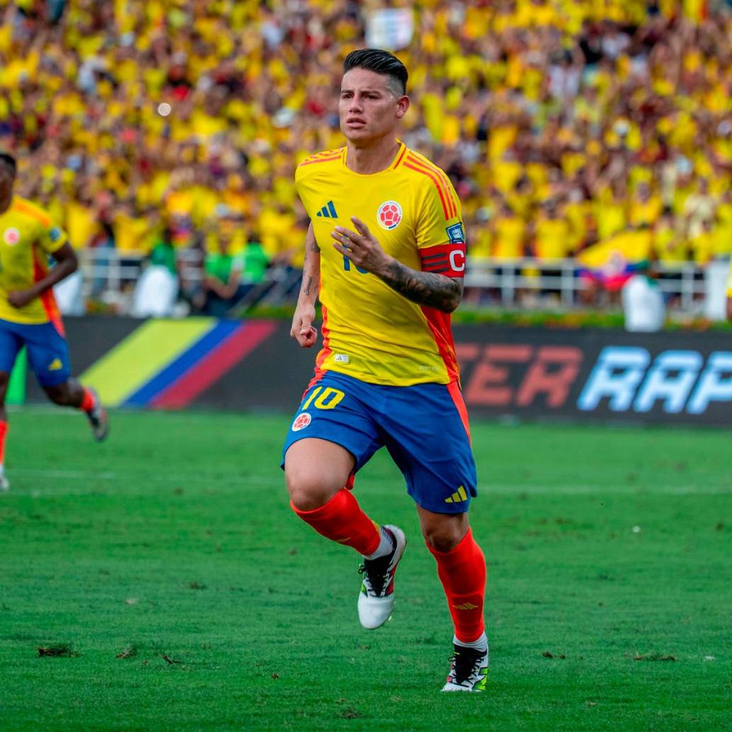 James Rodríguez será el capitán de la Selección Colombia en el duelo ante los peruanos. FOTO: Juan Antonio Sánchez