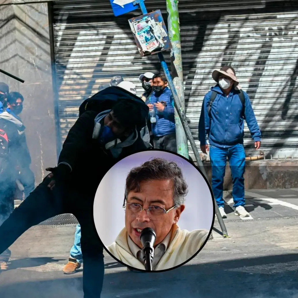 Grupos de manifestantes en Bolivia exigen la renuncia del presidente Rodrigo Paz Pereira. FOTO: AFP