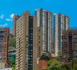El Valle de Aburrá suma 33.190 negocios de propiedad raíz en 2026. La Feria de la Vivienda llega con 427 proyectos y un debate abierto sobre el POT. FOTO: El Colombiano.