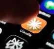 Todavía no hay una fecha exacta para la salida de Anthropic, creador de Claude, a la Bolsa. FOTO: AFP.