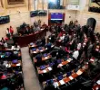 La agenda legislativa del gobierno de Abelardo de la Espriella enfrentará el reto de conseguir mayorías en un Congreso donde el Pacto Histórico conserva la bancada más numerosa y el Ejecutivo (con pocas curules propias) aún busca consolidar alianzas políticas. <b> </b>FOTO<b> Colprensa</b>