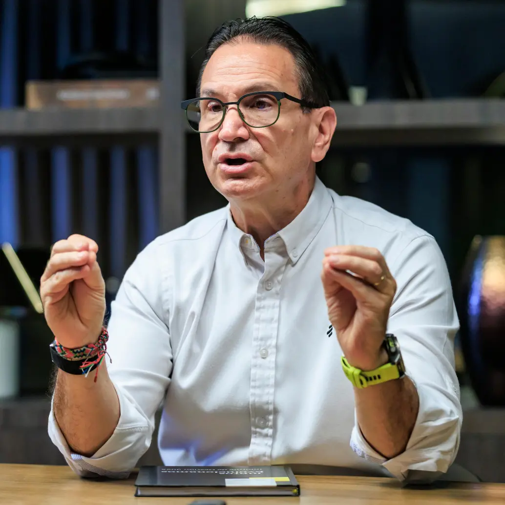 Juan Carlos Mora, CEO de Grupo Cibest, encabeza hoy martes la asamblea de accionistas de esta entidad financiera, matriz de Bancolombia.<b><span class="mln_uppercase_mln"> </span></b>FOTO<b><span class="mln_uppercase_mln"> camilo suárez</span></b>