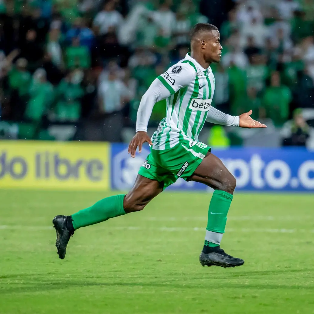 El lateral derecho Andrés Felipe Román es uno de los mejores jugadores del fútbol profesional colombiano. Estuvo con la Selección Colombia en la última fecha FIFA. FOTO: JUAN ANTONIO SÁNCHEZ