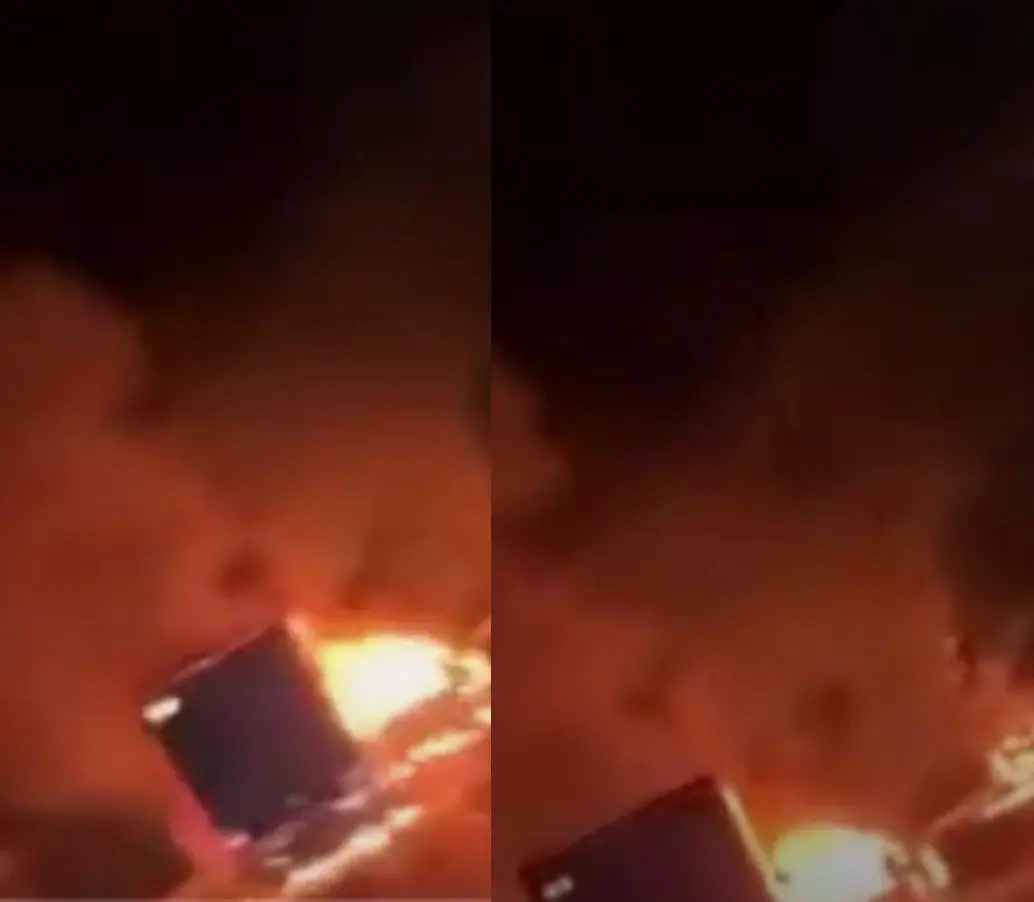 Disidentes de las Farc quemaron tres vehículos en Dagua, Valle. Foto: tomada de video