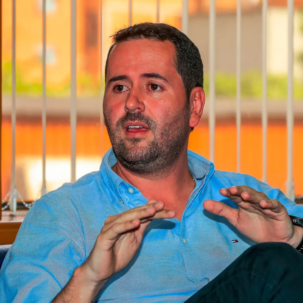 Juan Sebastián Abad fue alcalde de La Estrella entre 2020 y 2023 y la mayor crítica a su administración está relacionada con este acueducto que pretendía beneficiar a más de 35.000 personas de Pueblo Viejo y La Tablaza. FOTO: JAIME PÉREZ