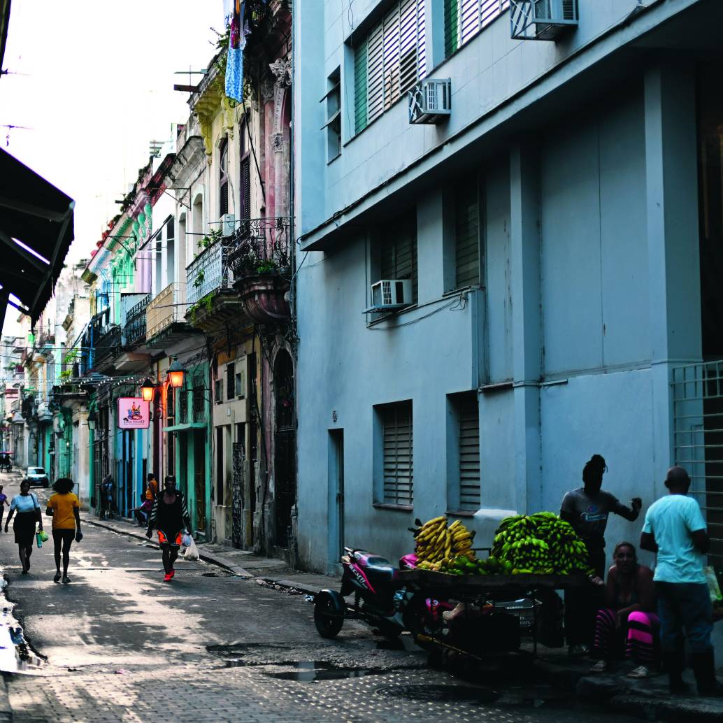 El 20 por ciento de la población cubana es mayor de 60 años, la mayoría de los jóvenes han huido del régimen que instauró Fidel Castro hace más de medio siglo. Foto: Getty