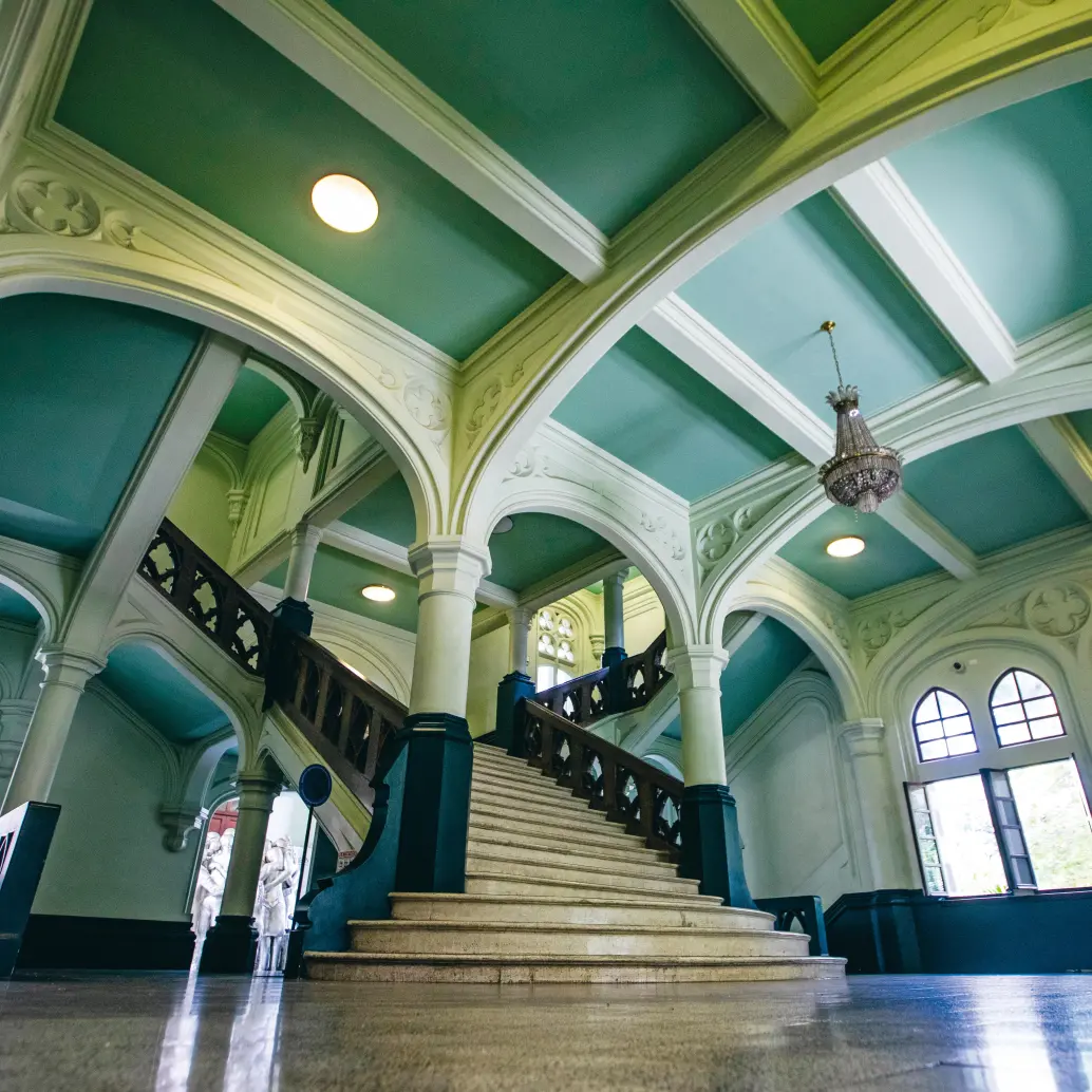 La construcción del Palacio de Calibío, hoy Palacio de la Cultura Rafael Uribe Uribe, inicio en el año 1924 bajo el mandato de Pedro Nel Ospina, quien en esa época era el Gobernador de Antioquia. <b><span class="mln_uppercase_mln"> </span></b>FOTO<b><span class="mln_uppercase_mln"> JULIO CÉSAR HERRERA</span></b>