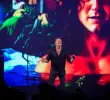 Para hacer que el festival sea sostenible, la organización desplegó un dispositivo de más de 700 personas entre recicladores, ecoguardianes, bicicargueros y motocargueros. Mientras tanto, artistas como Carlos Vives y Miguel Bosé, se robaban el show. Foto: Colprensa.