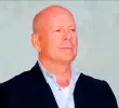 <span class=mln_uppercase_mln>Pese</span><b><span class=mln_uppercase_mln> a la complejidad de la demencia frontotemporal de Bruce Willis, el exactor de 70 años se mantiene “muy activo” y en “buena salud”. FOTO: GETTY</span></b>