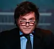 Milei endurece la Ley de Migraciones: extranjeros que expresen odio contra Argentina podrían ser expulsados. FOTO: AFP