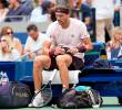 El tenista Alexander Zverev, de 29 años, se aplica una inyección de insulina durante la final del Abierto de Estados Unidos 2026. <span class=mln_uppercase_mln>FOTO</span> <b><span class=mln_uppercase_mln>GETTY</span></b>
