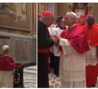 <span class=mln_uppercase_mln>El</span><b><span class=mln_uppercase_mln> Vaticano mostró los momentos posteriores a la elección del papa León XIV con imágenes inéditas de emoción y cercanía del nuevo pontífice con los cardenales. Se trata de la primera vez en la historia moderna del papado que estas escenas son compartidas públicamente. FOTO: VATICAN NEWS</span></b>
