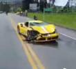 <span class=mln_uppercase_mln>Así</span><b><span class=mln_uppercase_mln> quedó un Ferrari en la vía La Calera–El Salitre, en Cundinamarca, tras un choque este jueves 4 de diciembre de 2025. FOTO: REDES SOCIALES</span></b>