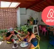 Airbnb ofrecerá nuevos servicios en 260 ciudades donde opera. FOTO MANUEL SALDARRIAGA