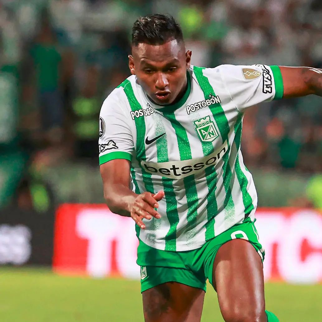 Alfredo Morelos atraviesa un momento estelar con Atlético Nacional y puede ser el hombre gol frente a Junior. FOTO MANUEL SALDARRIAGA
