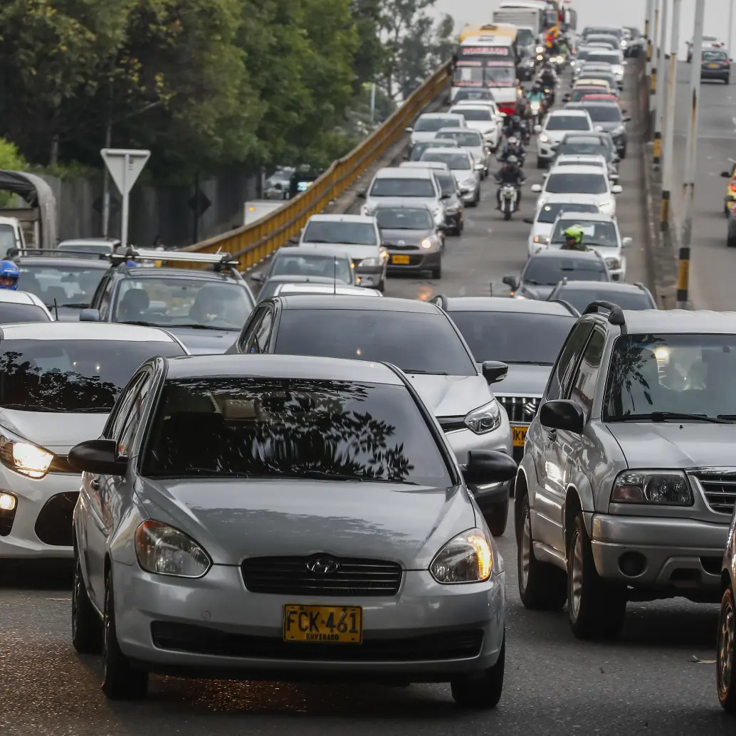 Para los infractores, la norma contempla multas de hasta $633.111. FOTO: Robinson Sáenz. Archivo El Colombiano