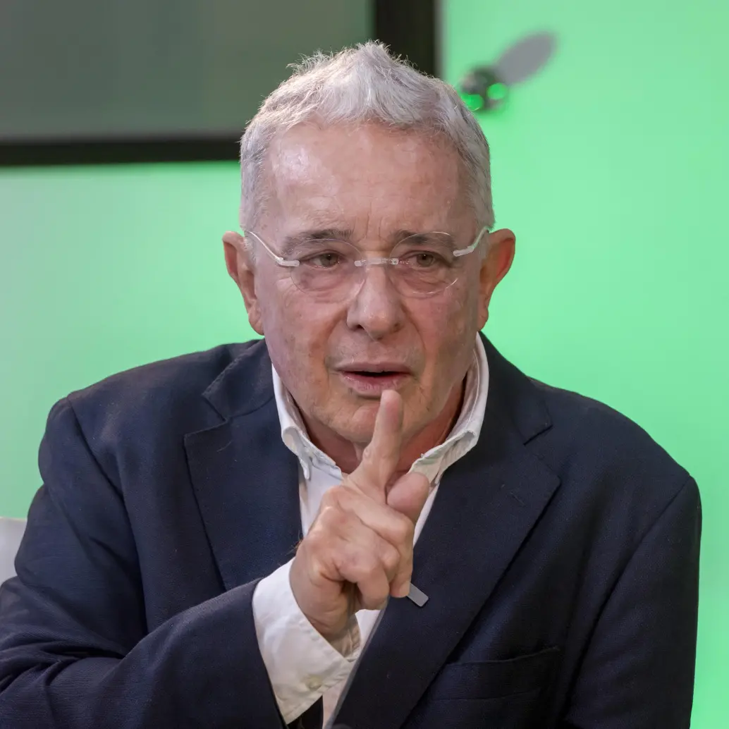 Para el expresidente Álvaro Uribe Vélez, no sorprende que el actual mandatario, Gustavo Petro, no reconozca los resultados electorales. Foto: Juan Antonio Sánchez Ocampo.