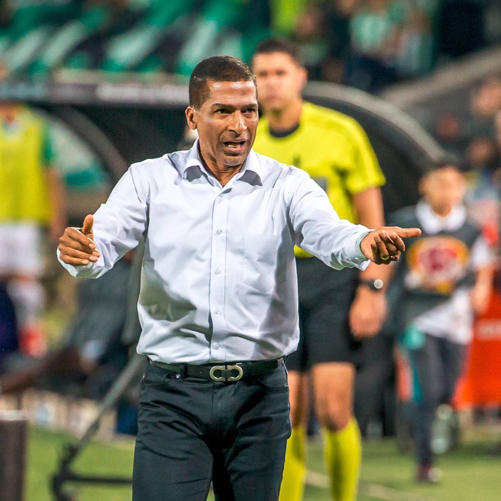 Hoy, como técnico, Alexis García está analizando proyectos deportivos para ver cuál será el próximo club que dirija. FOTO JUAN ANTONIO SÁNCHEZ
