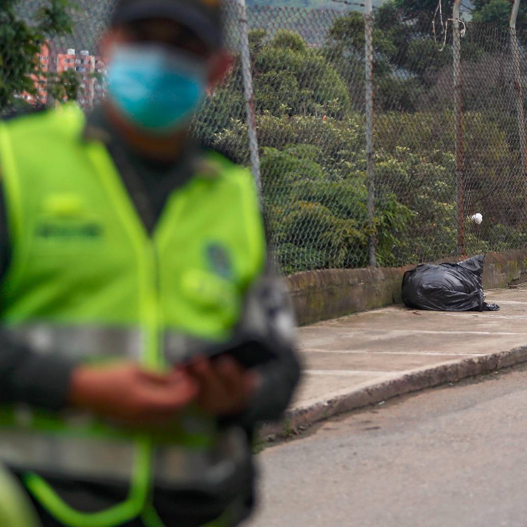 Las autoridades investigan el incremento de los cuerpos embolsados en Rionegro, en medio de la disputa entre la banda El Mesa y el Clan del Golfo en el Oriente antioqueño. FOTO: ARCHIVO (NO CORRESPONDE AL HECHO)