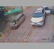 El accidente quedó registrado en las cámaras de seguridad del sector. FOTO CAPTURA DE VIDEO