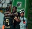 En la imagen aparecen celebrando la anotación del primer gol, Dayro Asprilla y Alfredo Morelos, FOTO: Nacional