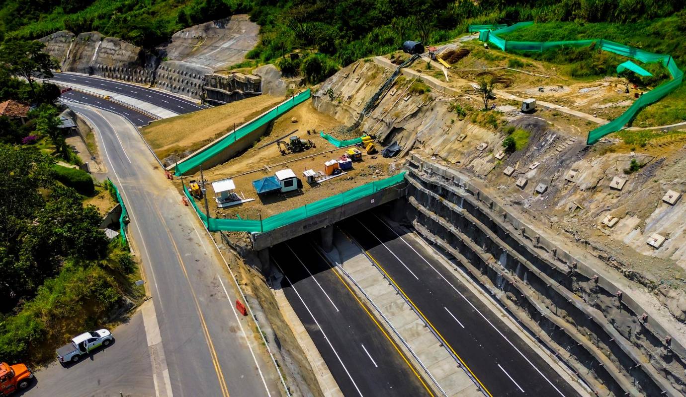 Esta mejora optimizaría el tráfico en el corredor vial y beneficiaría la movilidad y la competitividad de la región. Foto: Camilo Suárez Echeverry