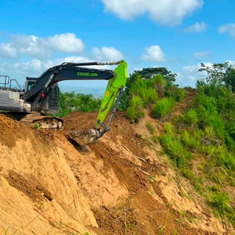 Los trabajos se desarrollan en Turbo, Arboletes, Necoclí, San Juan de Urabá y San Pedro de Urabá, territorios que resultaron afectados por las emergencias registradas a comienzos del año. FOTO Dagran. 