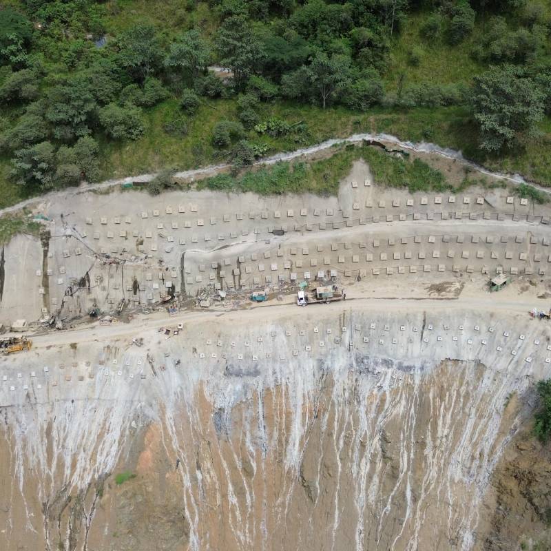 Covipacífico aclaró que la superficie de la vía aún no corresponde a su condición definitiva, ya que faltan obras complementarias. FOTO: Cortesía