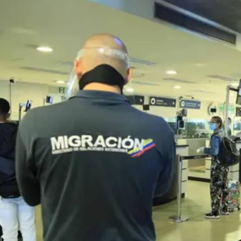 Un informe del Migration Policy Institute mostró que Colombia ocupa el sexto lugar entre los países con más inmigrantes indocumentados en Estados Unidos, tras registrar un aumento de 262.000 personas desde 2019. FOTO: MINISTERIO DE TRANSPORTE DE COLOMBIA.