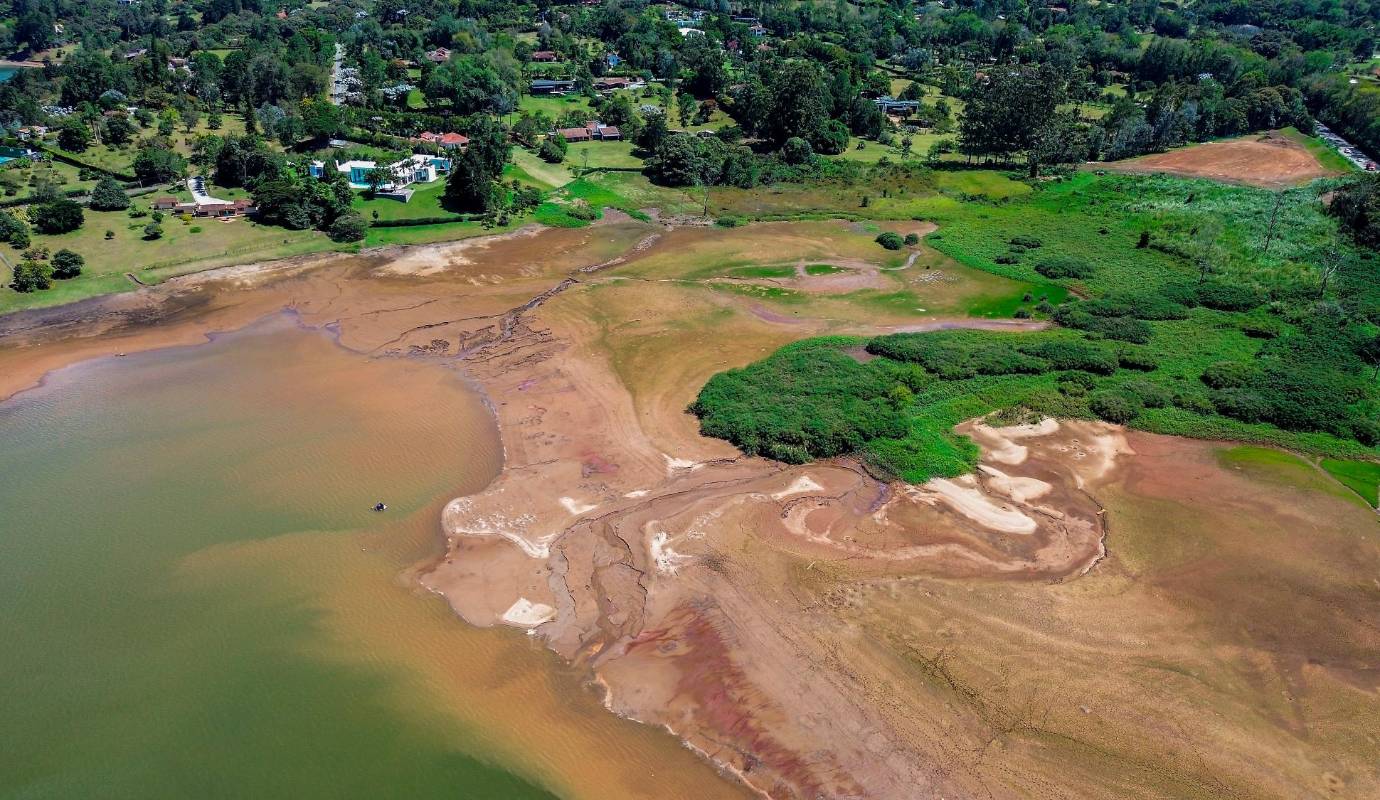 La fuerte sequía y la prolongada reducción en las precipitaciones han incidido en el bajo nivel de la represa. Foto: Camilo Suárez