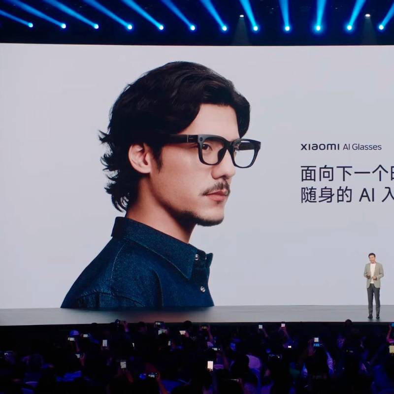 Xiaomi lanzó su primer teléfono inteligente en agosto de 2011. Su portafolio de productos se ampliado hasta incluir carros eléctricos. Foto cortesia.