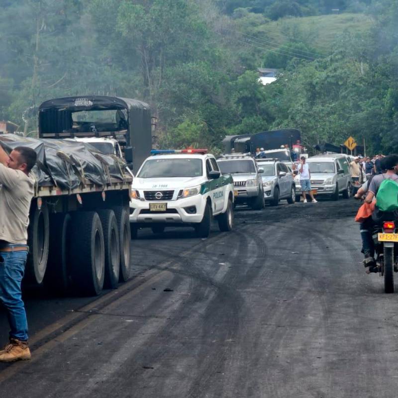 Desde mediados de este mes, cientos de mineros se tomaron la vía a la Costa Atlántica para protestar. FOTO: Cortesía