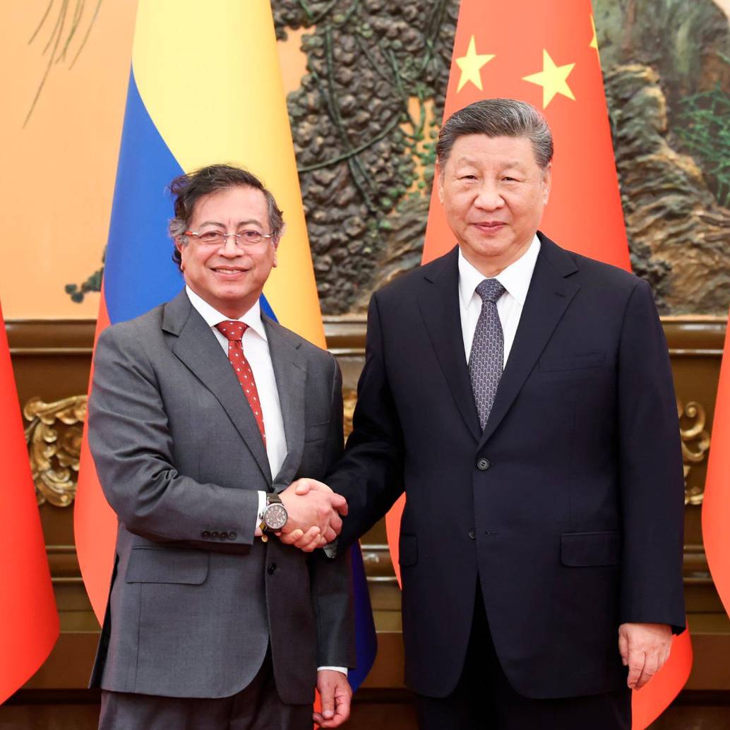 Gustavo Petro, presidente de Colombia, y Xi Jinping, mandatario Chino. FOTO: Cortesía