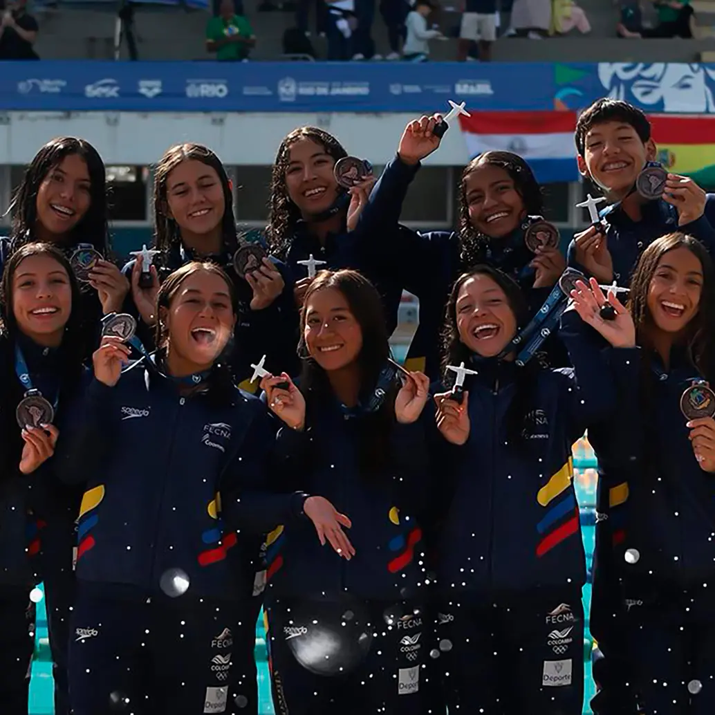 El equipo colombiano de natación artística fue uno de los que más se destacó en la primera semana el torneo. FOTO: Cortesía Fecna