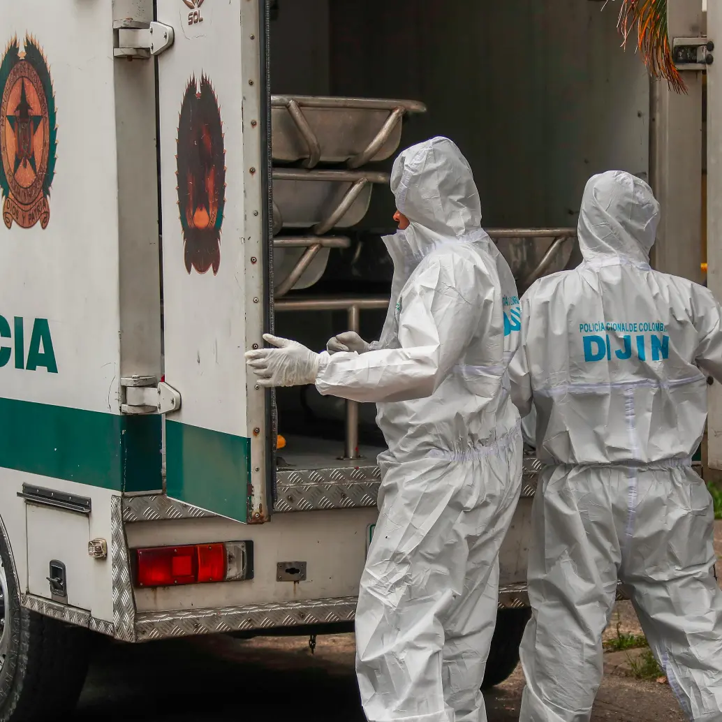 Los agentes de la Sijín de la Policía Metropolitana realizaron la inspección a esta persona LGTBTQ+, a quien estrangularon con un cordón dentro de un inquilinato en el centro de Medellín. FOTO: ARCHIVO