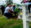 En el cementerio de Dabeiba fueron sembrados tres guayacanes en memoria de las víctimas desaparecidas e inhumadas en el cementerio de ese municipio. FOTO: Camilo Suárez.