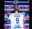 Lyon presentó oficialmente Endrick , el joven futbolista brasileño que fue cedido por el Real Madrid, donde no tenía oportunidad de jugar. FOTO TOMADA X@OL