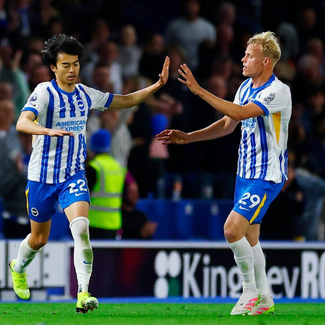El futbolista asiático Kaouru Mitoma anotó uno de los goles de la victoria 3-2 del Brighton contra Liverpool. FOTO: Tomada de X @premierleague