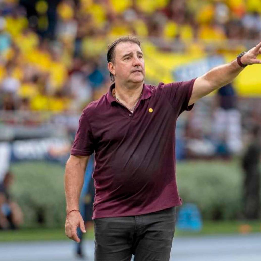 El técnico argentino Néstor Lorenzo llegó a la Selección Colombia en julio de 2022 y hasta el momento ha tenido un rendimiento positivo, logrando la clasificación al Mundial. FOTO JUAN ANTONIO SÁNCHEZ 
