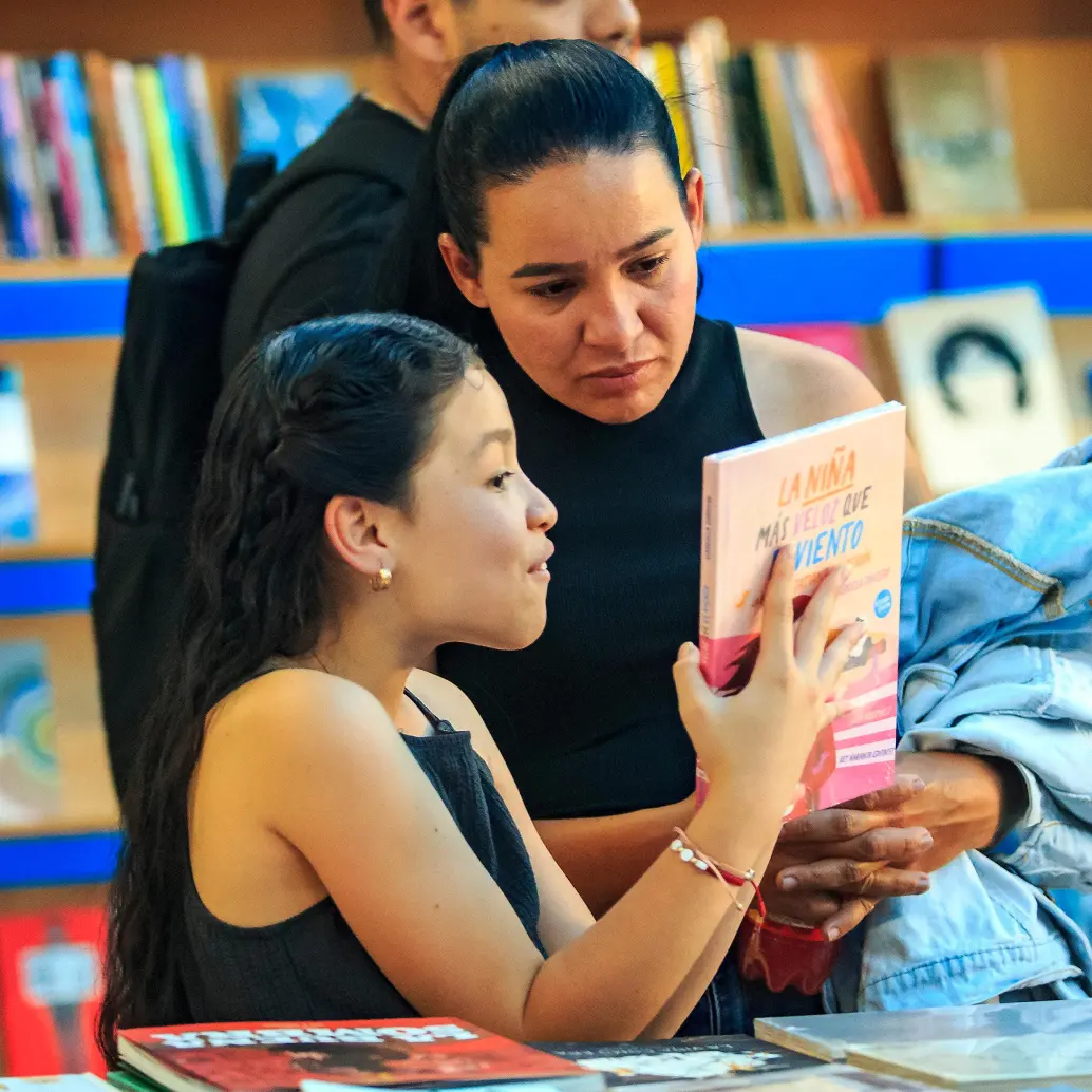 Las relaciones entre las madres y los hijos ha sido uno de los motivos de escritura más fecundos de la historia de la literatura. Foto: Camilo Suárez