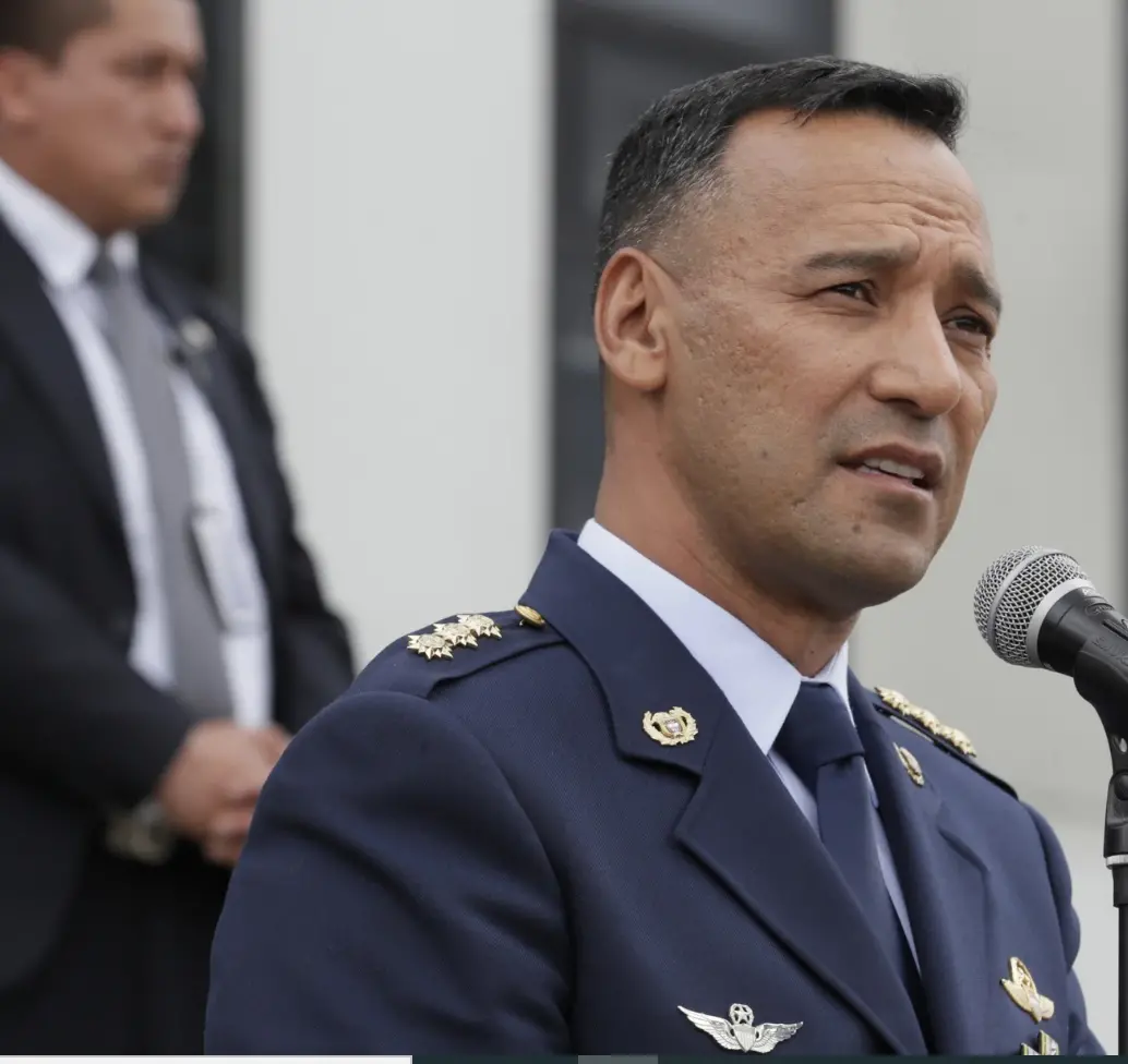 Pedro Sánchez, ministro de Defensa. Foto: cortesía