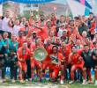 Así celebró Envigado su título en el primer semestre del Torneo BetPlay. Los dirigidos por Alberto Suárez sueñan con regresar a la A. FOTO MANUEL SALDARRIAGA