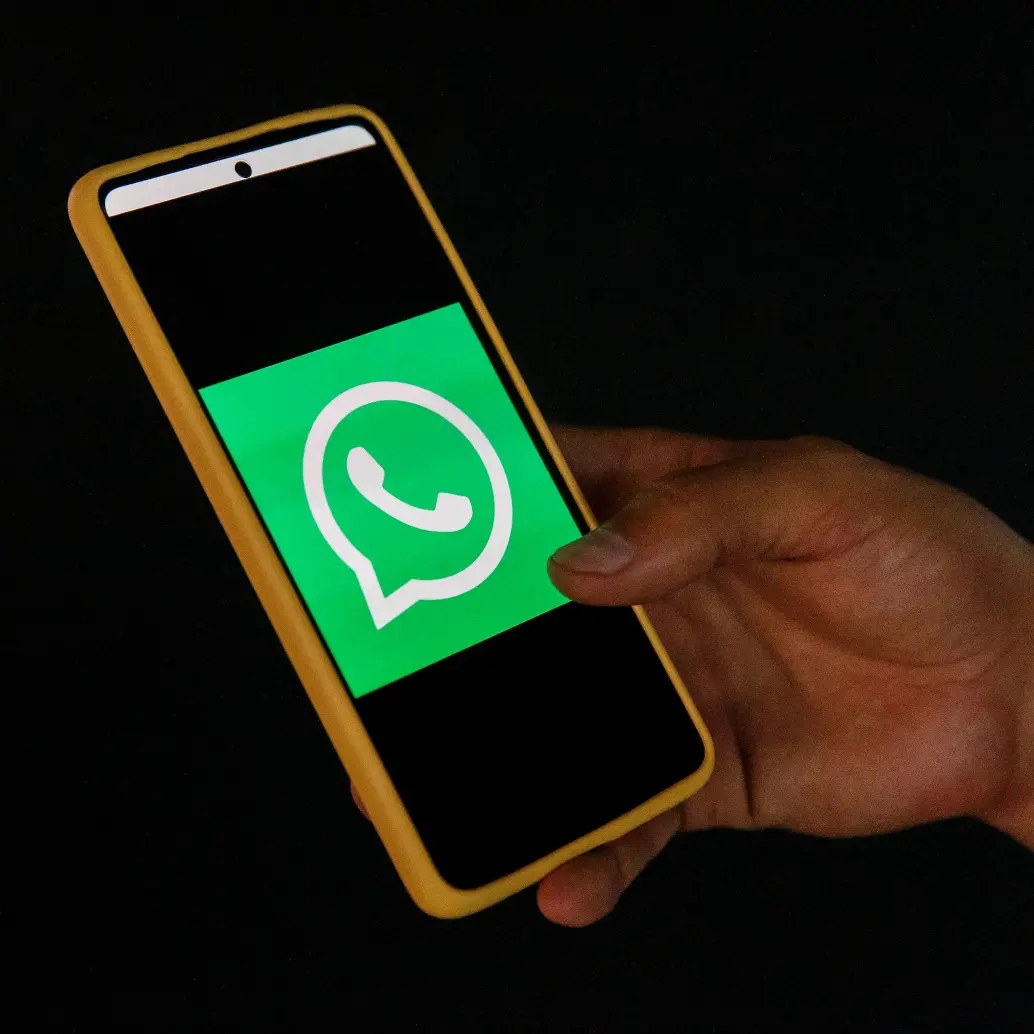 La nueva función de WhatsApp permitirá grabar y enviar un mensaje de voz cuando una llamada no sea atendida. FOTO Camilo Suárez