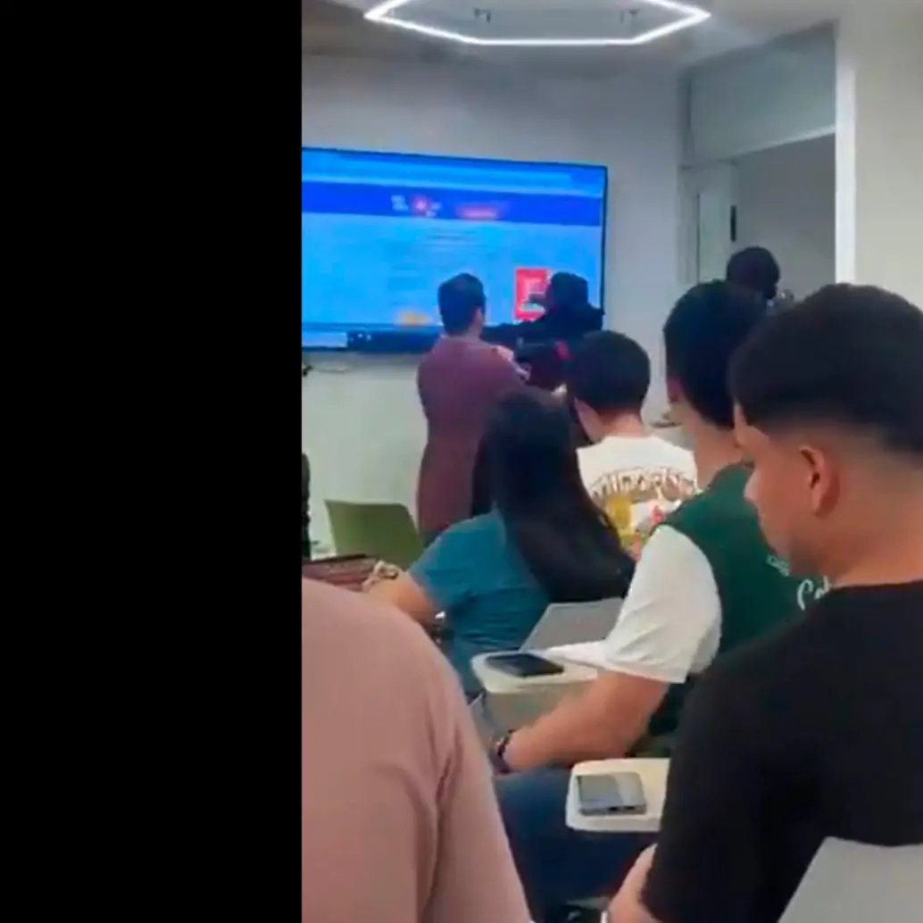 El momento, cuando entran dos personas encapuchadas, quedó captado en video. FOTO CAPTURA DE VIDEO