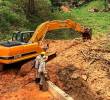 Desde la Alcaldía de Medellín vienen removiendo los deslizamientos en 120 puntos de las quebradas de Medellín. FOTO: CORTESÍA ALCALDÍA DE MEDELLÍN