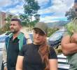 El 23 de julio de 2024, en instalaciones militares de Bello, fueron reseñados alias Calarcá y alias Erika, su pareja, tras ser capturados junto a cinco disidentes más en una caravana con vehículos de protección de la UNP en Anorí, Antioquia. FOTO <b>Captura de video</b>