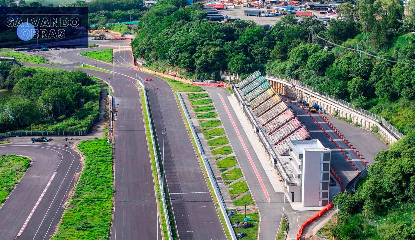 El Central Park contará con 2,6 km. de longitud para deportes como Fórmula 3 e Indy Lights; está diseñado para convertirse también en patinódromo y pista de atletismo. El lago será usado para disciplinas náuticas. Un escenario multipropósito que también albergará festivales y conciertos con aforo hasta para 90.000 personas. Además, promoverá la investigación académica mediante alianzas con las facultades de Ingeniería Automotriz de instituciones como la UdeA, la Universidad Nacional, EAFIT y el SENA. En la foto, las tribunas actuales del autódromo.