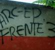 Grafiti intimidatorio de las disidencias de las Farc en el Norte de Antioquia. FOTO Camilo Suárez.