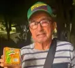 Luis Felipe Yagüe Cotazo tiene 74 años y vende panela en el Caquetá. FOTO: REDES SOCIALES.